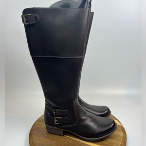 Clarks Tall Leather Winter Rain Boots in Dark Brown
